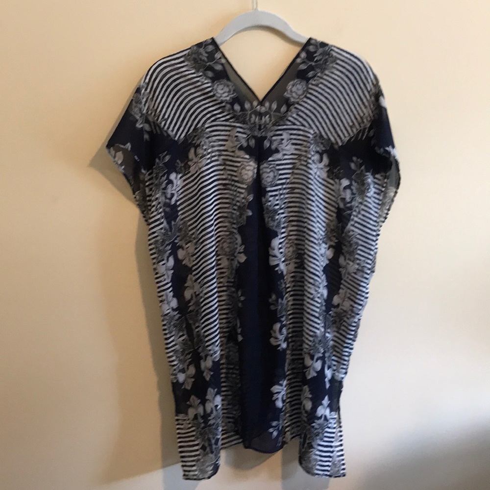 NWT CAbi Yacht Top - Picture 3 of 6